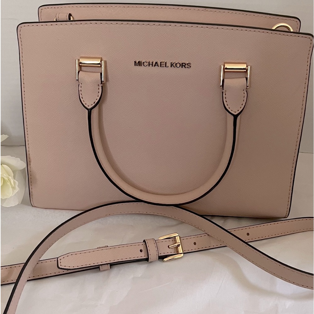 Michael Kors Medium Purse SELMA Light Punk~Gorgeous Not new
